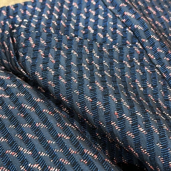 NEW Loft Pencil Textured Skirt Blue Sz 10 - Picture 6 of 17